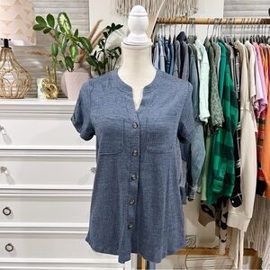 Cable & Gauge | Chambray Button Up Short Sleeve Top size Medium